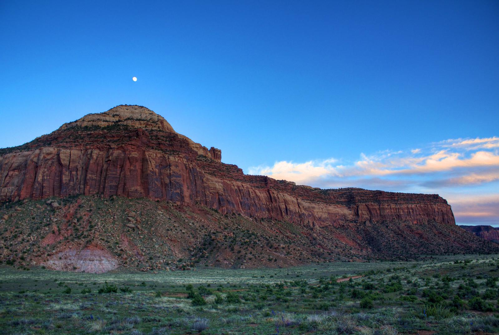 Canyonlands Moon_tonemapped