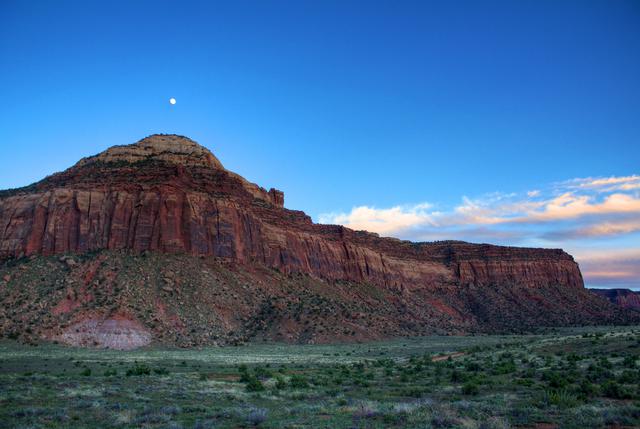 Canyonlands Moon_tonemapped