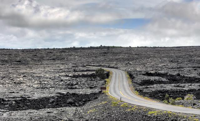 Mauna Ulu Eruption 1